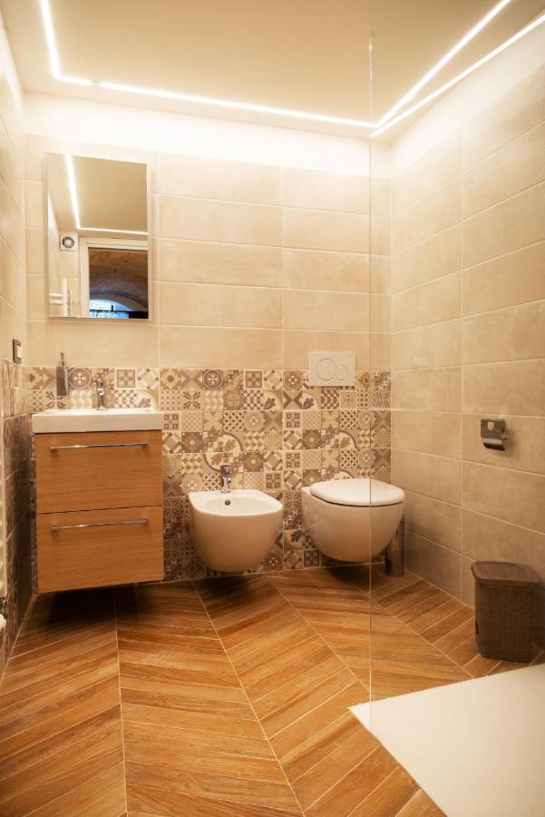 Camere Capobove אסיסי מראה חיצוני תמונה